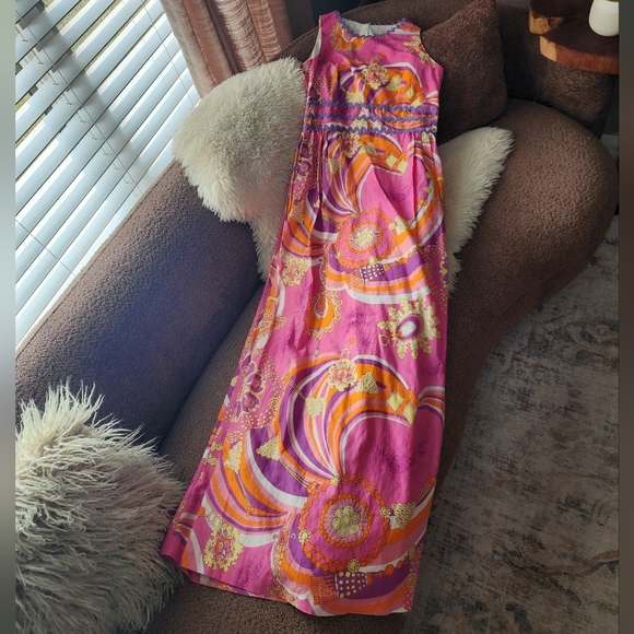 Jules Reid Dresses & Skirts - Jules Reid The Liza Maxi Dress In Jeweled Pink